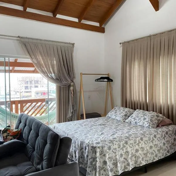 Studio Recanto Beach Itapema, hotel v destinaci Itapema