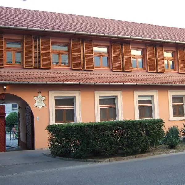 Tímárház Panzió, hotel a Algyő