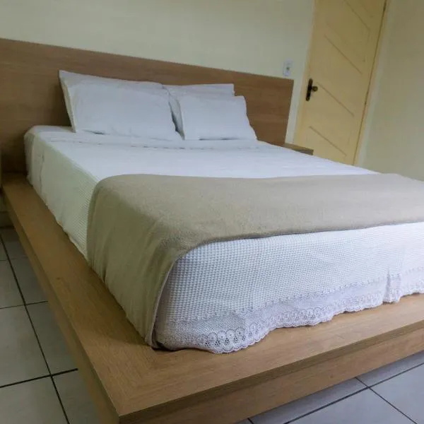 Casa Linda, hotel in Santarém