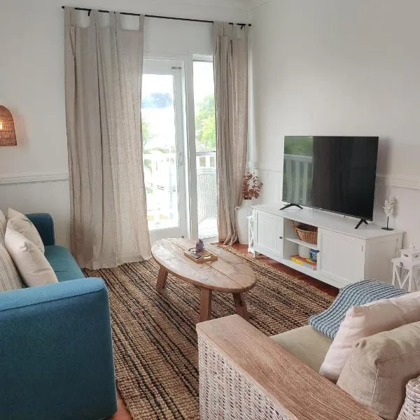 Eugarie Seaside Guesthouse, hotel in Marcoola