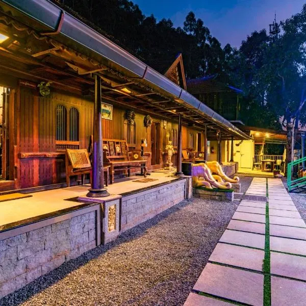 Castillo De Woods , The Private Luxury Villa , 8 BHK, Vattavada, hotel v destinaci Kottakamboor