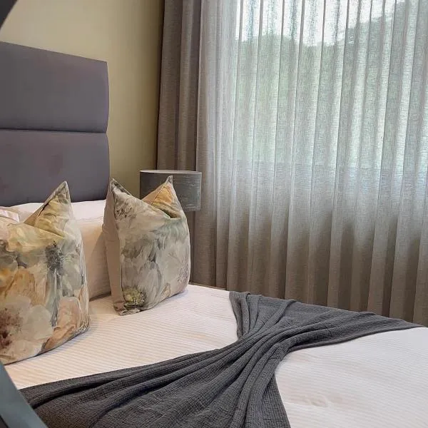 Zimbali Boulevard Suite 210, hotel in Ballito