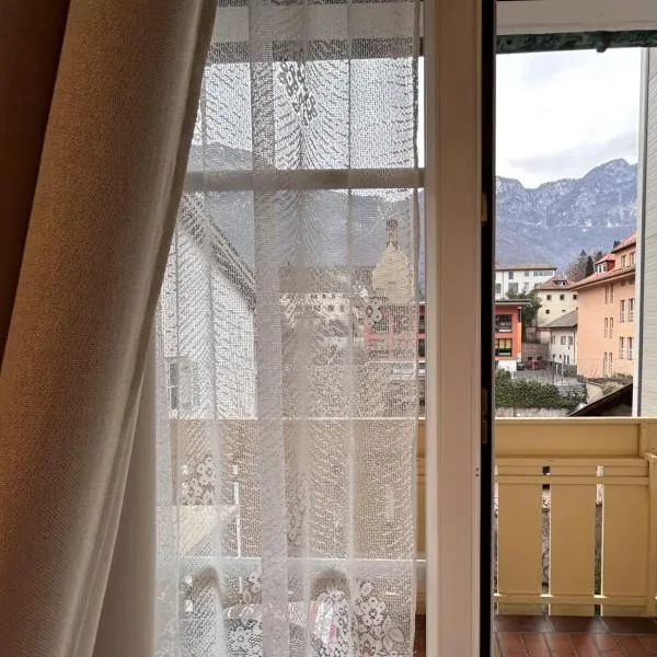 Roter Adler, hotel v destinaci Caldaro