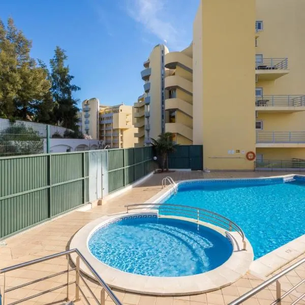 T3 Bliss by Seewest, hotel v mestu Albardeira