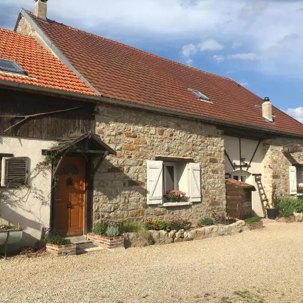 La Grange Aux Fleurs, hotel en Courgenay