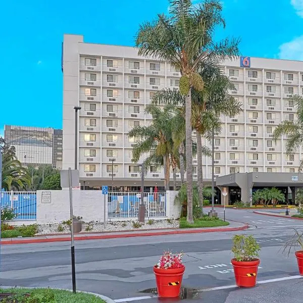 モーテル 6 ロサンゼルス LAX（Motel 6-Los Angeles, CA - Los Angeles - LAX）、イングルウッドのホテル