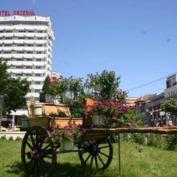 Hotel Decebal、Nicolae Bălcescuのホテル