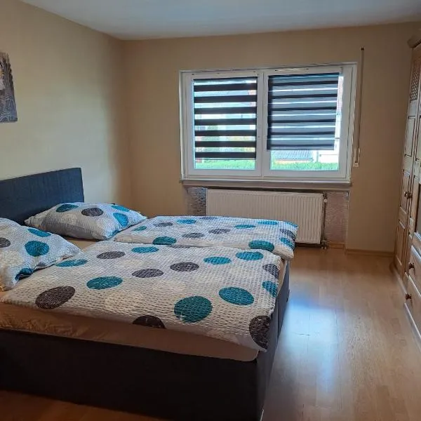 Ferienwohnung Schleiten 2, hotel em Püttlingen