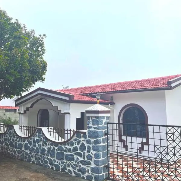 British House kodaikanal (friends group/family) photo 2