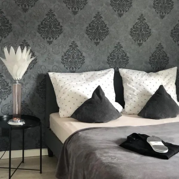 Body Kult Loft - Modernes Appartement mit 2 separaten Schlafzimmern, hotel v destinaci Zwickau