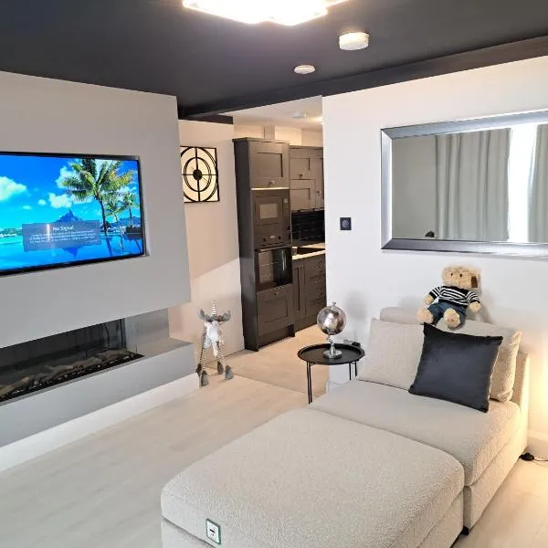 코브에 위치한 호텔 SeaView Apartment Suite