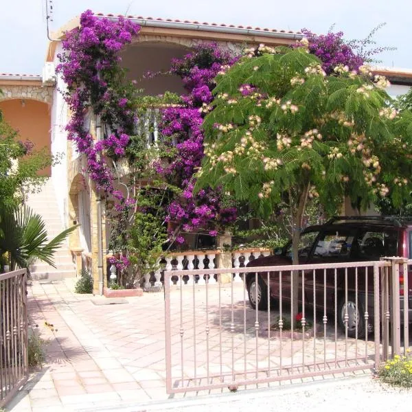 Apartman Ivica, hotel v destinaci Vir