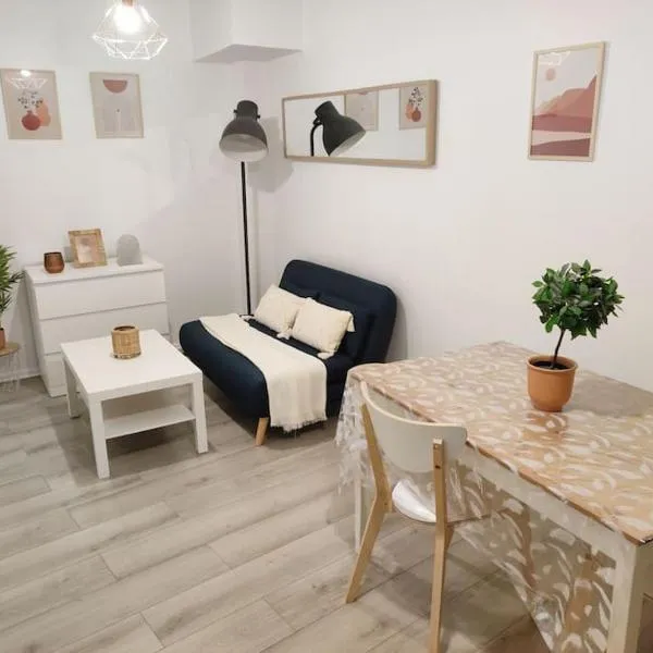 Charmant appartement avec terrasse proche Paris, viešbutis mieste Le Perreux-Sur-Marne