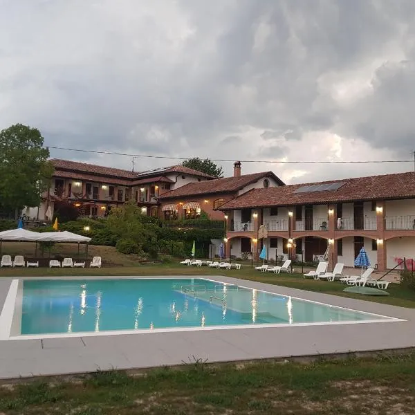 Agriturismo Le Due Cascine, hotel en Vinchio