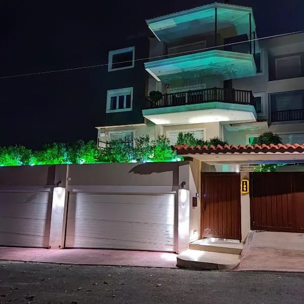Chalkida Hilltop Apartments, hotel v destinaci Chalkis