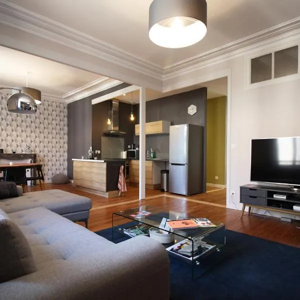 Appartements Plantagenet - Le 27, hotel v destinácii Le Mans