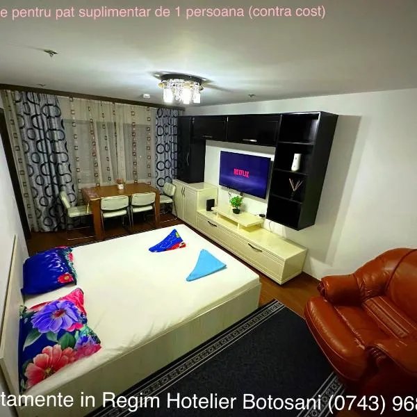 Apartament frumos cu 3 camere situat la partier, hotelli kohteessa Botoşani