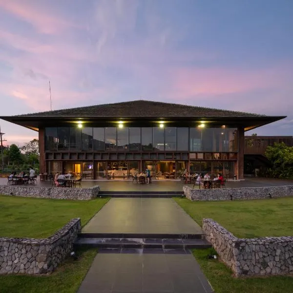 Chatrium Golf Resort Soi Dao Chanthaburi, ξενοδοχείο σε Ban Thap Sai