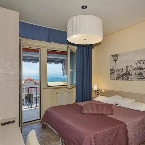 Hotel Bella Riviera Lungomare, hotel v destinaci Viareggio