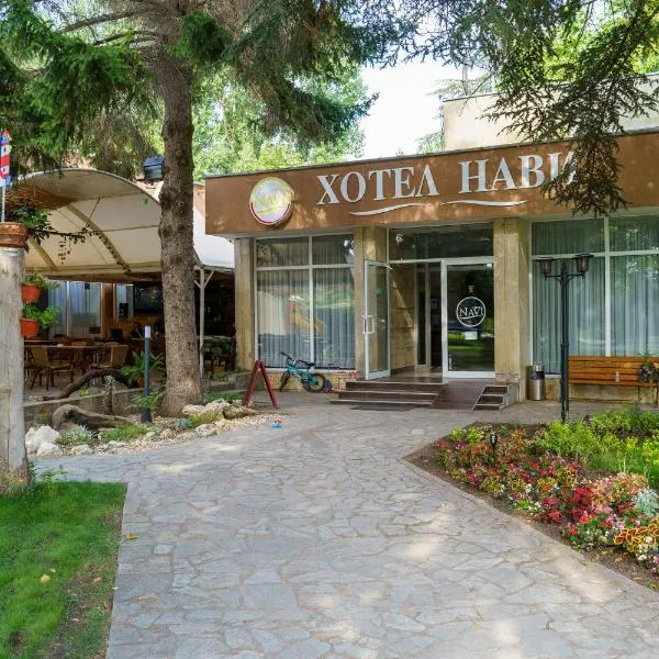 Hotel NAVI、シャブラのホテル