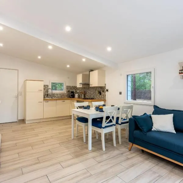 Chalet Cottage Etoile de mer by Interhome, Hotel in Lacanau