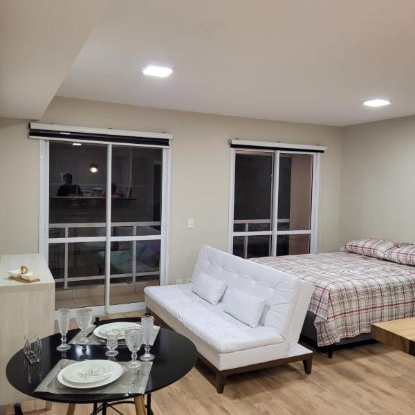 LOFT ENCANTADOR, PISCINA, VAGA, WiFi, AR CONDICIONADO"