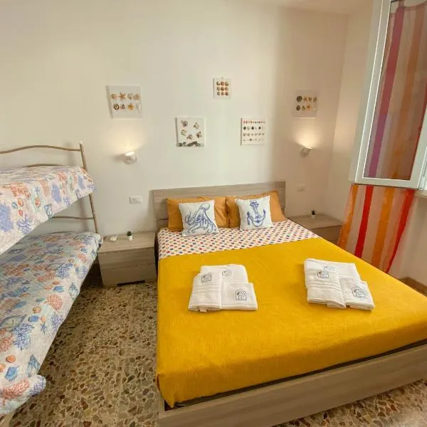 PetlyApartments #12, hotel in Bellaria-Igea Marina