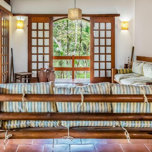 Casa com jardim e churrasqueira perto da praia - Foto 3