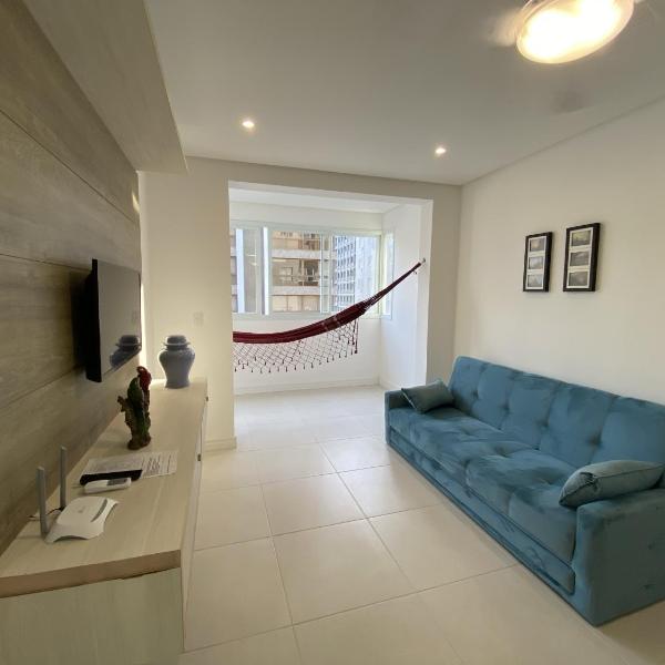 Apartamento em Torres 2 quartos centro 1 quadra do mar - 906