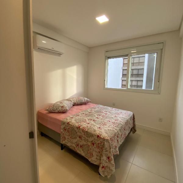 Apartamento em Torres 2 quartos centro 1 quadra do mar - 906 - Foto 2