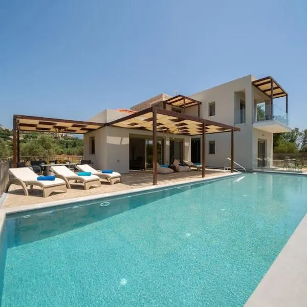 Luxury Villa Majore, khách sạn ở Svoronata