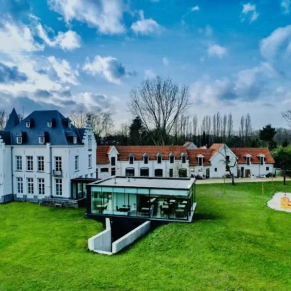 Kasteel Boterlaerhof Antwerpen, hotel v Antverpách