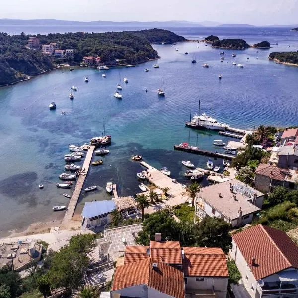 Apartment Sea, hotel in Supetarska Draga