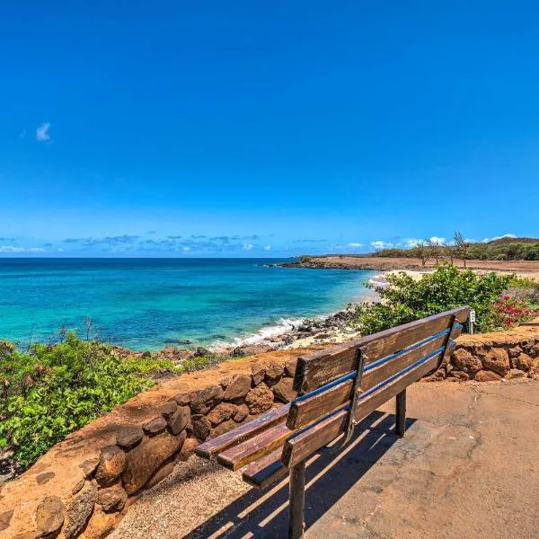 Ocean-View Condo with Pool in Maunaloa!, hotel in Maunaloa