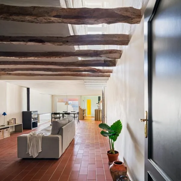 Ca la Francesa, hotel Juncosa városában