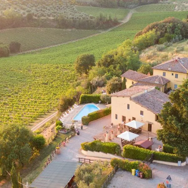 Podere Vergianoni immerso nelChianti con piscina, hotell i Tavarnelle in Val di Pesa