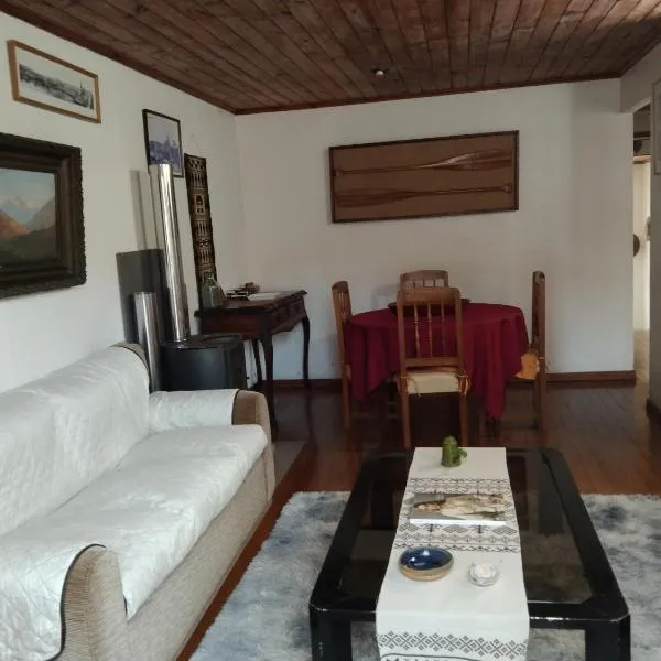 Cabaña acojedora, hotel em Zapallar