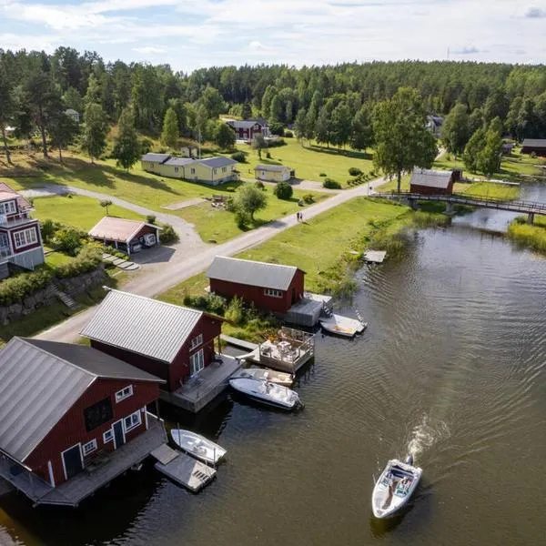 Seaside Cottage Nr 3, Saltvik Hudiksvall, hotel v destinaci Hudiksvall