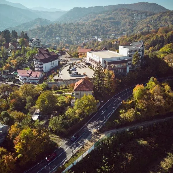 Hotel Belvedere, hotell i Braşov