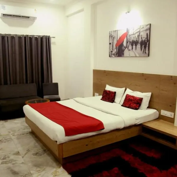 Hotel Nisha Nest, Bhopal, hotel di Phanda