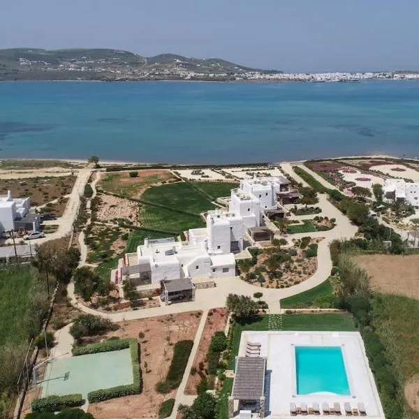 캄포스 파로스에 위치한 호텔 SUNRAY Paros Beach front 2 bedroom house next to kite sports