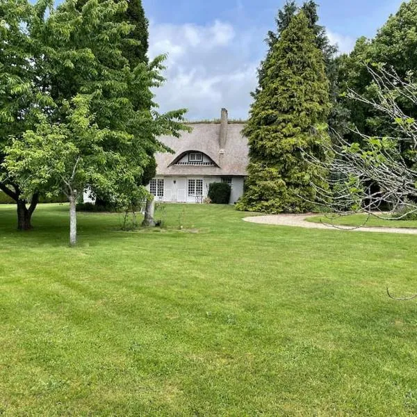 La Bergerie โรงแรมในMalaunay