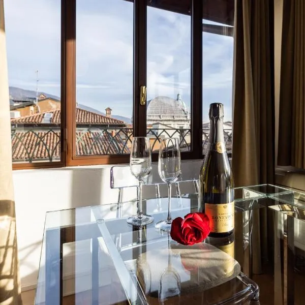 L'Altana City House, hotel v destinaci Brescia