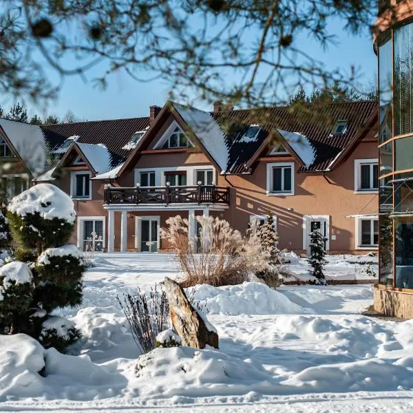 Hotel Pory Roku, hotel em Czystebłota
