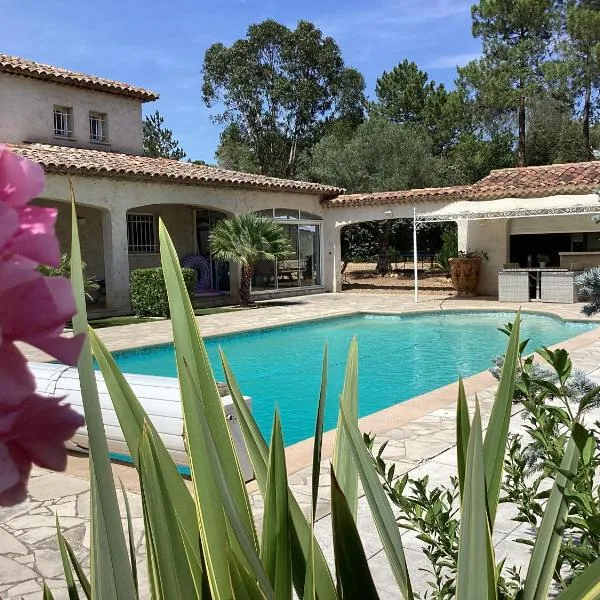 Appartement - Clos Saint Jean, hotel in Roquebrune-sur-Argens