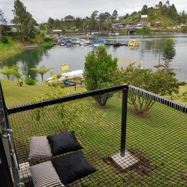 Marina Navegar, hotel in Guatapé