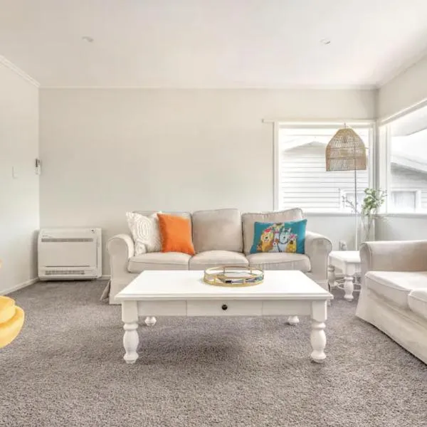Bright & Central Home, hotel in Auckland