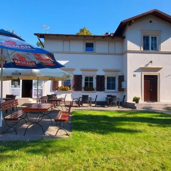 Pod Kasztanem – hotel w mieście Lubin
