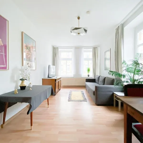 Stilvolle 2 Zimmer Wohnung mit Küche, TV, Waschmaschine, hotel en Leipzig