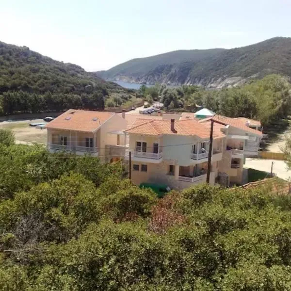 VILLEA VILLAGE, hótel í Kalamítsi